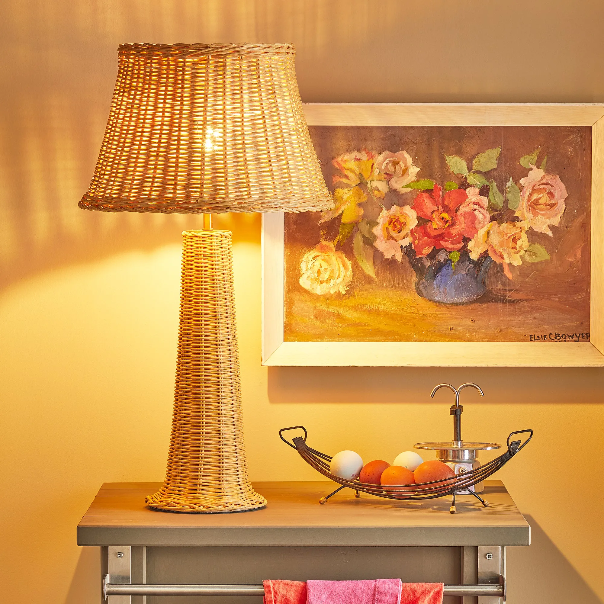 Cornet table lamp in rattan