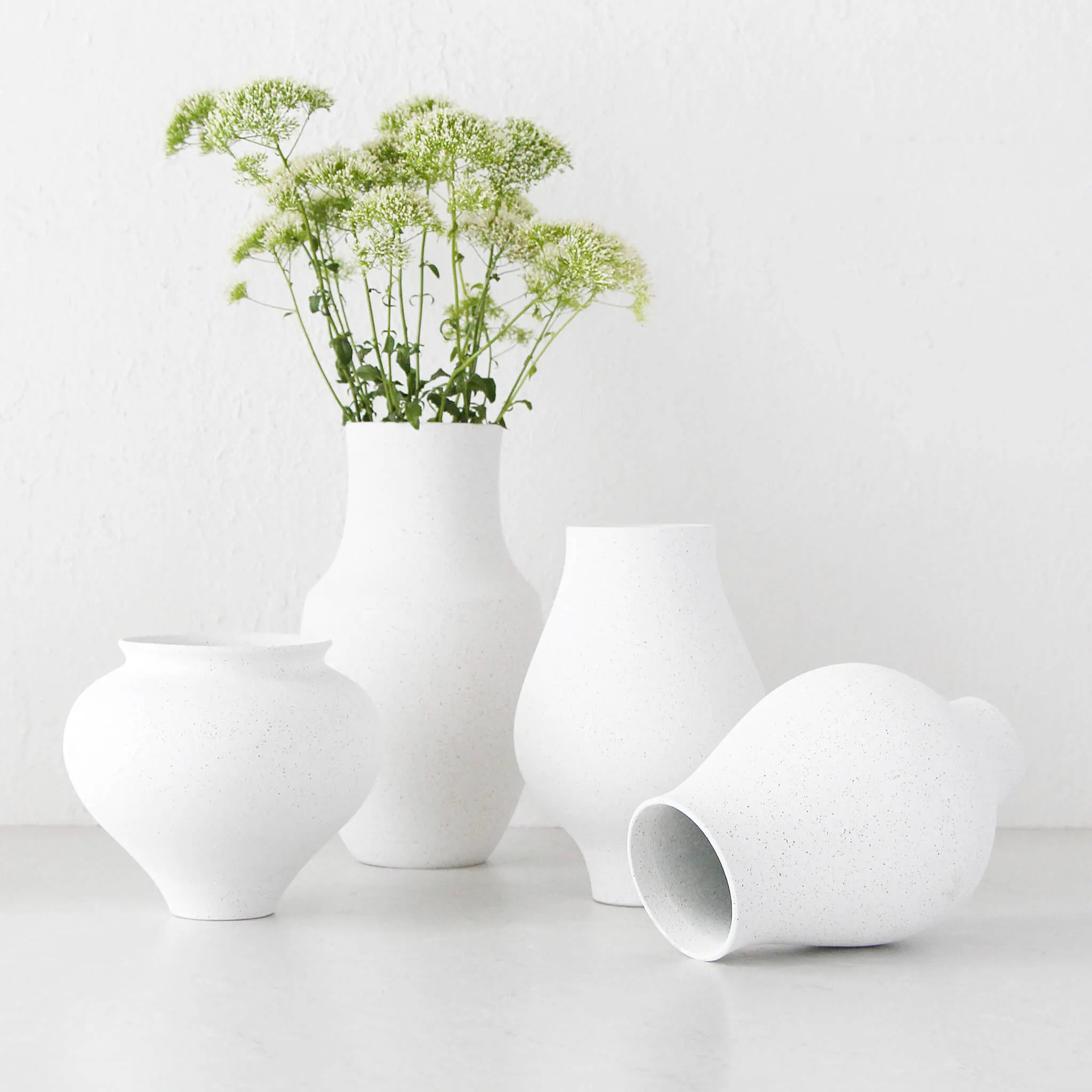 FAIRFAX SPECKLED CERAMIC VASE  |  17CM  |  WHITE   SAND CERAMIC