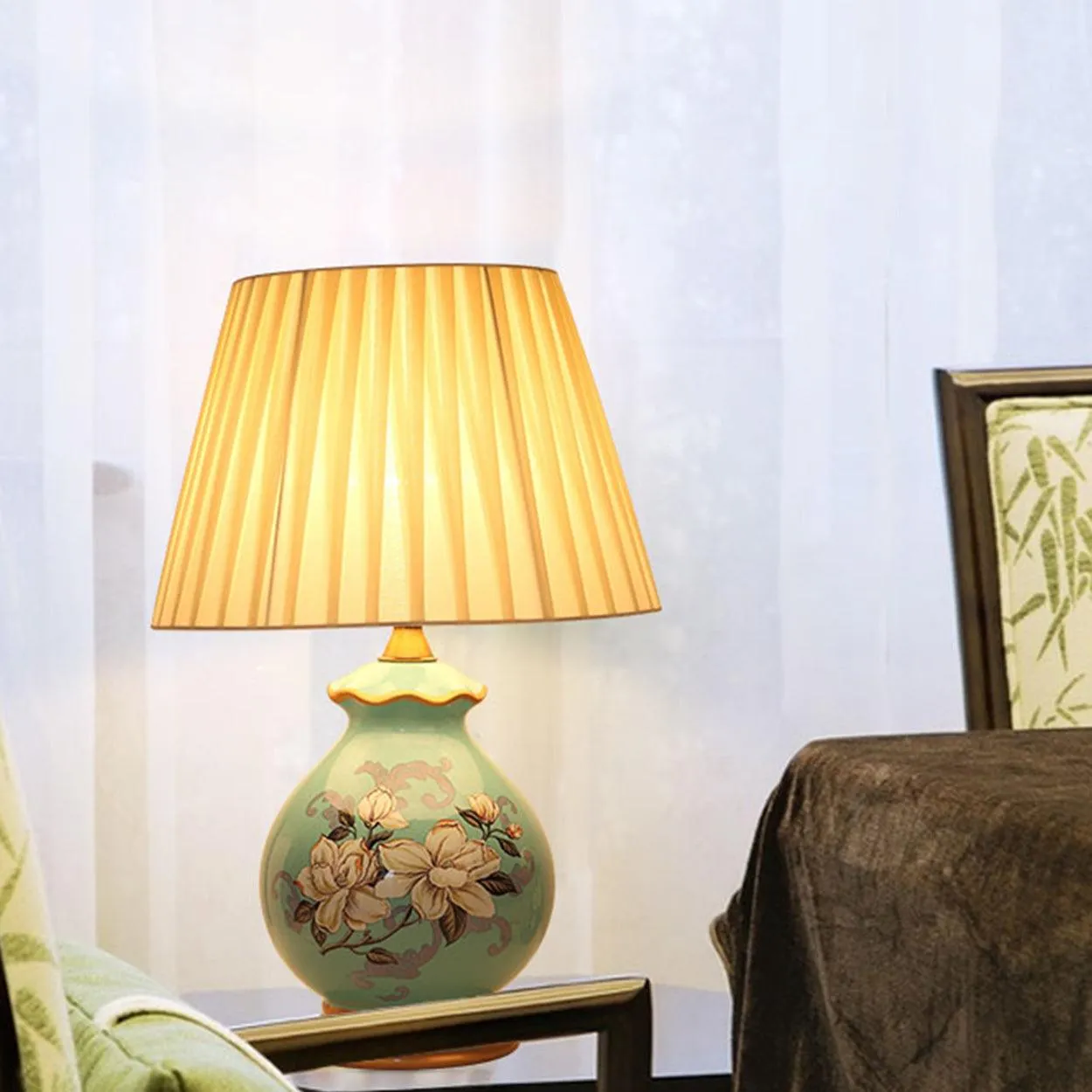 FLORA FLOWER PATTERN CERAMIC TABLE LAMP