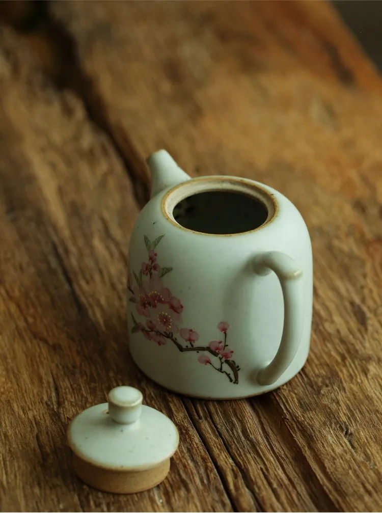 Gohobi Hand painted Sakura Teapot