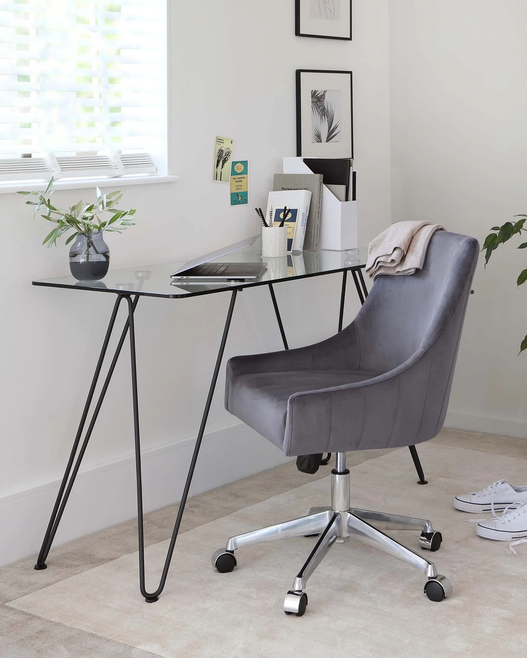 Ripple Glass And Matt Black Desk