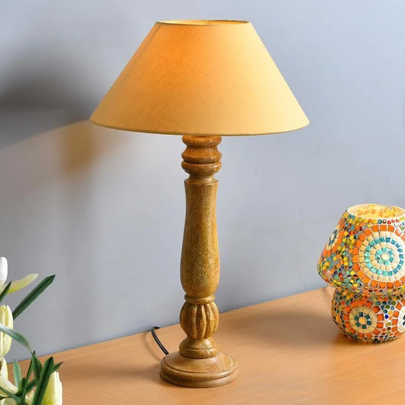Rustic Elegance Table Lamp - Gold