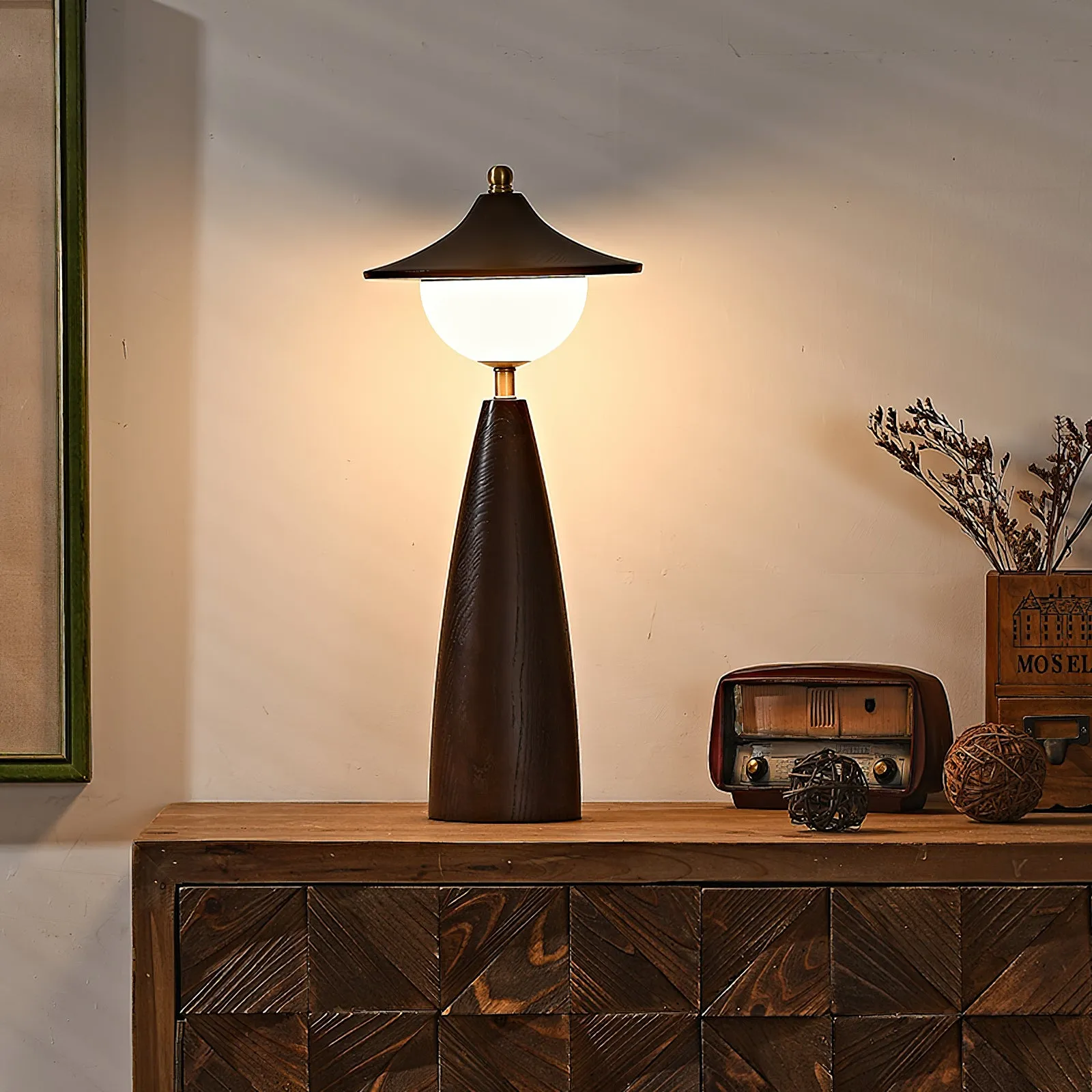 Syuna Table Lamp