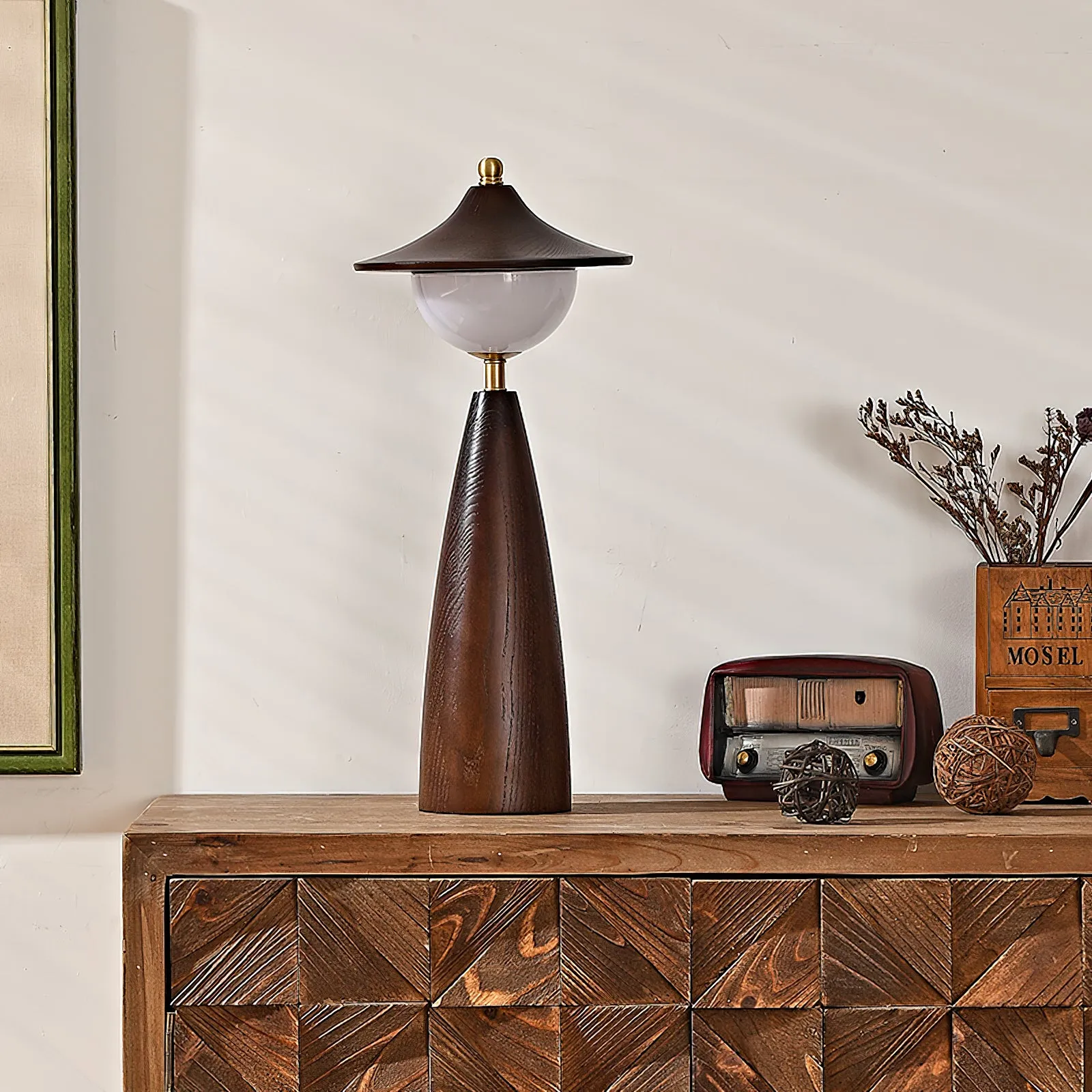 Syuna Table Lamp