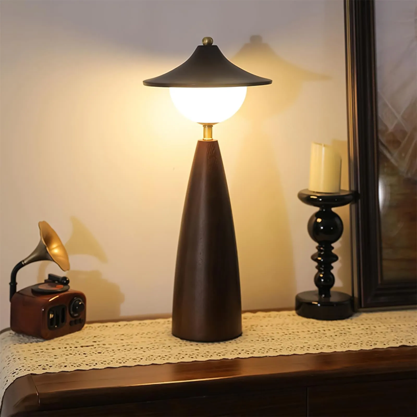 Syuna Table Lamp
