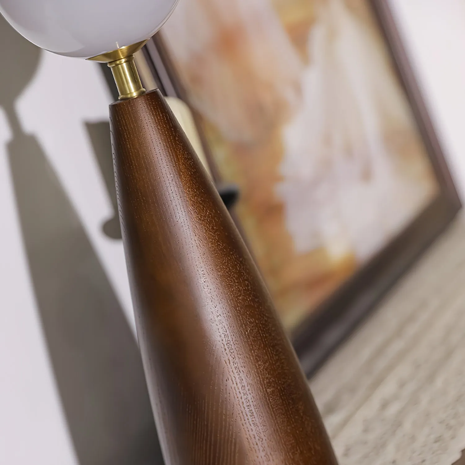 Syuna Table Lamp